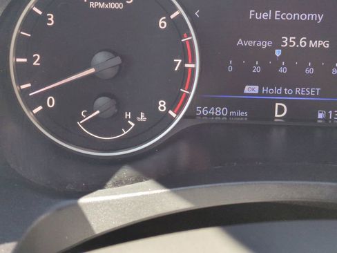 Used 2024 Nissan Altima 2.5 SV image 26