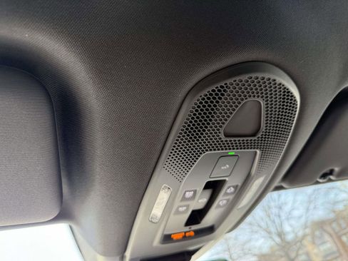 Used 2026 Porsche Cayenne image 25