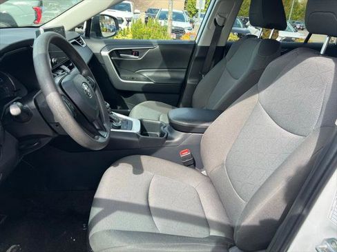 Certified 2025 Toyota RAV4 XLE AWD/4WD image 13
