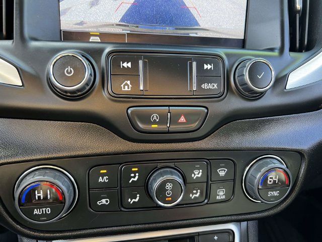 Used 2024 GMC Terrain SLT w/ LPO, Floor Liner Package AWD/4WD image 31