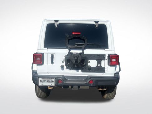 Used 2023 Jeep Wrangler Unlimited Rubicon 392 w/ Xtreme Recon 35" Tire Package AWD/4WD image 4