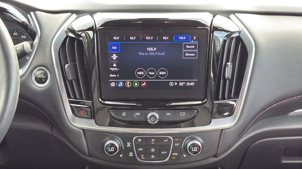 Used 2022 Chevrolet Traverse RS FWD image 19