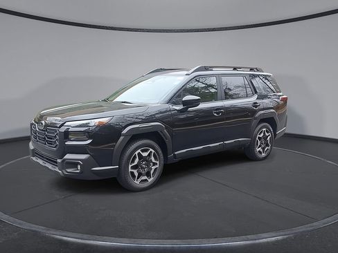 New 2026 Subaru Outback Touring image 4