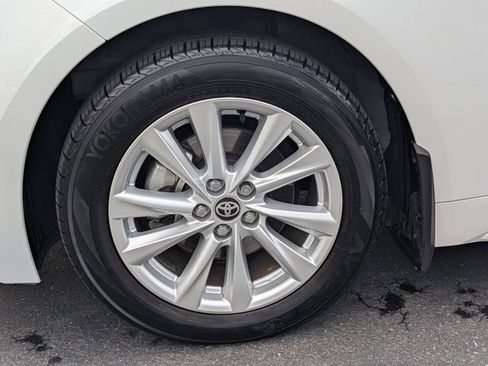 Used 2024 Toyota Corolla LE w/ LE Convenience Package image 22