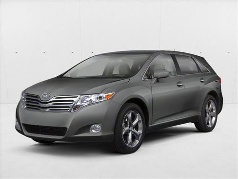 Used 2010 Toyota Venza image 1