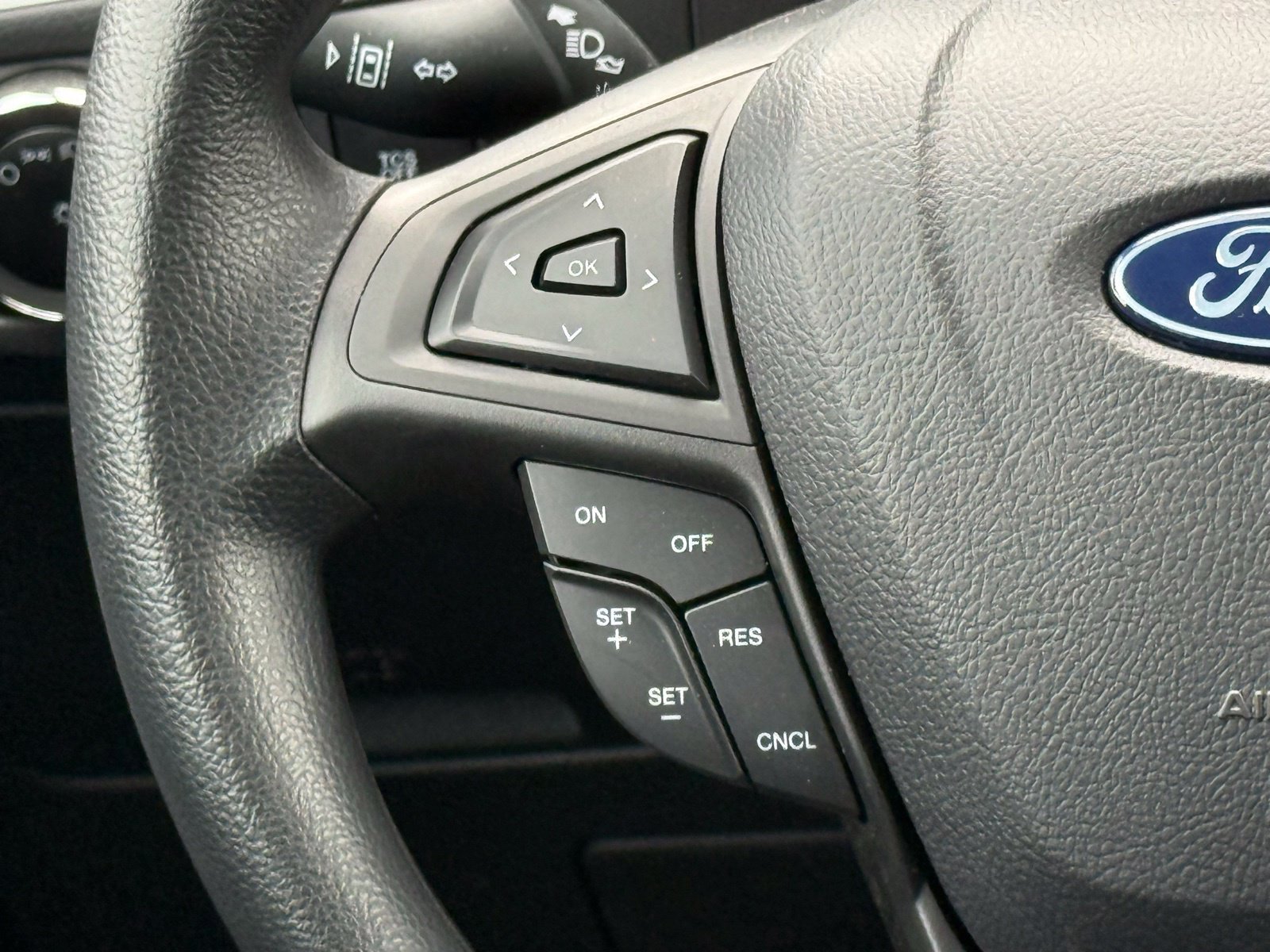 Used 2024 Ford Edge SE AWD/4WD image 25