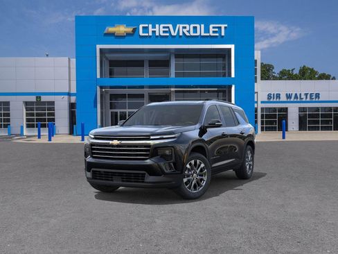 New 2026 Chevrolet Traverse LT w/ Sun and Wheel Package image 8