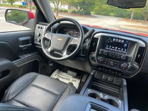 Used 2017 Chevrolet Silverado 1500 LT w/ All Star Edition AWD/4WD image 27