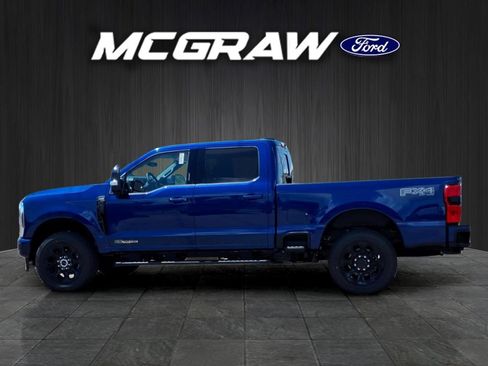 New 2026 Ford F250 Lariat w/ Black Appearance Package AWD/4WD image 13