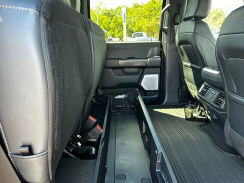 New 2025 Ford F150 Lariat w/ Equipment Group 502A High image 52