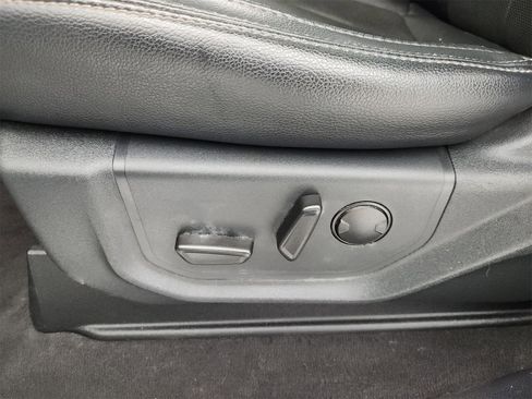 Used 2022 Ford F250 Lariat w/ Tremor Off-Road Package image 23