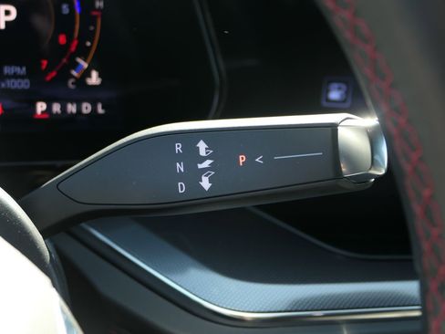 Used 2025 Chevrolet Tahoe RST image 22