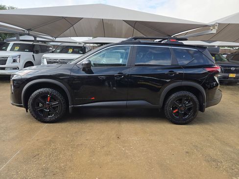 New 2026 Nissan Rogue SV AWD/4WD image 5