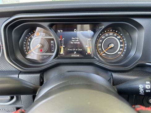 Used 2024 Jeep Wrangler Unlimited Rubicon image 35