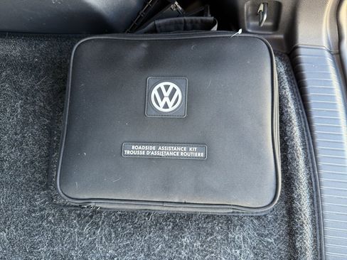 Used 2020 Volkswagen Atlas Cross Sport SEL image 23