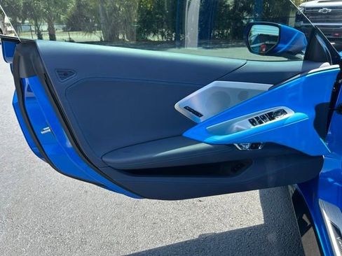 Certified 2024 Chevrolet Corvette Stingray Premium Conv RWD image 11