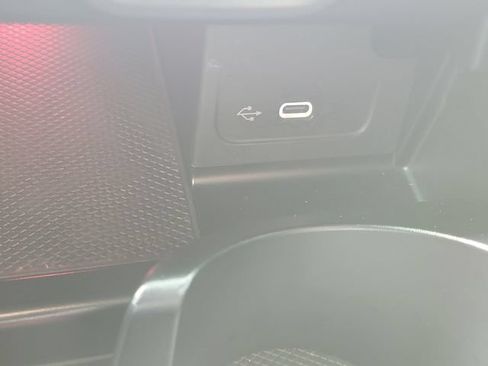 Used 2022 Mercedes-Benz C 300 Sedan image 35