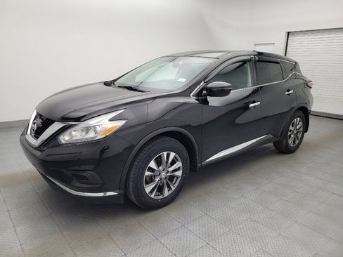 Used 2017 Nissan Murano S image 2