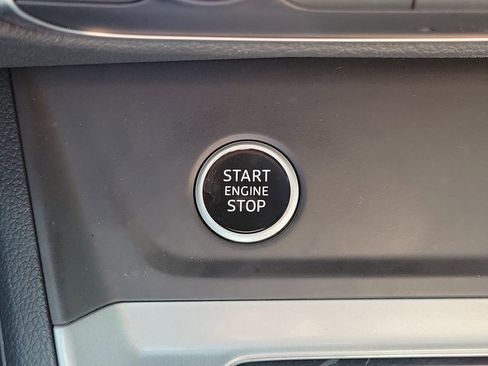 Used 2022 Audi Q3 2.0T Premium w/ Convenience Package image 21