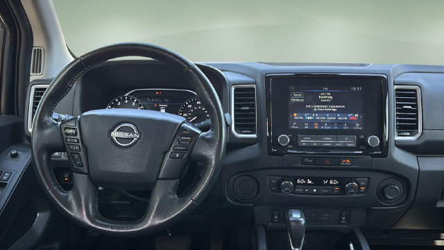 Used 2024 Nissan Frontier SV w/ SV Convenience Package RWD image 10
