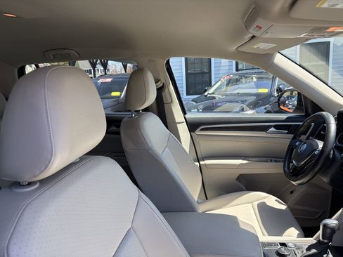 Used 2018 Volkswagen Atlas SE AWD/4WD image 28