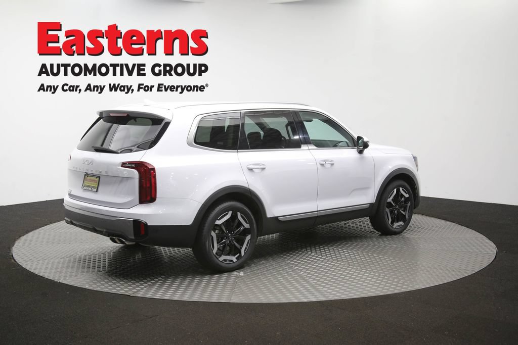 Used 2025 Kia Telluride S FWD image 46