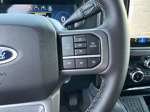 New 2026 Ford F250 Lariat w/ Black Appearance Package image 26