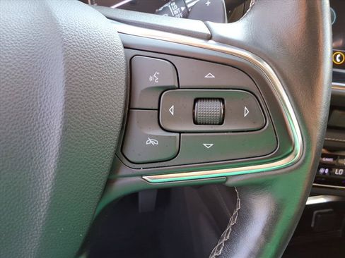 Certified 2023 Buick Envision Essence FWD image 26