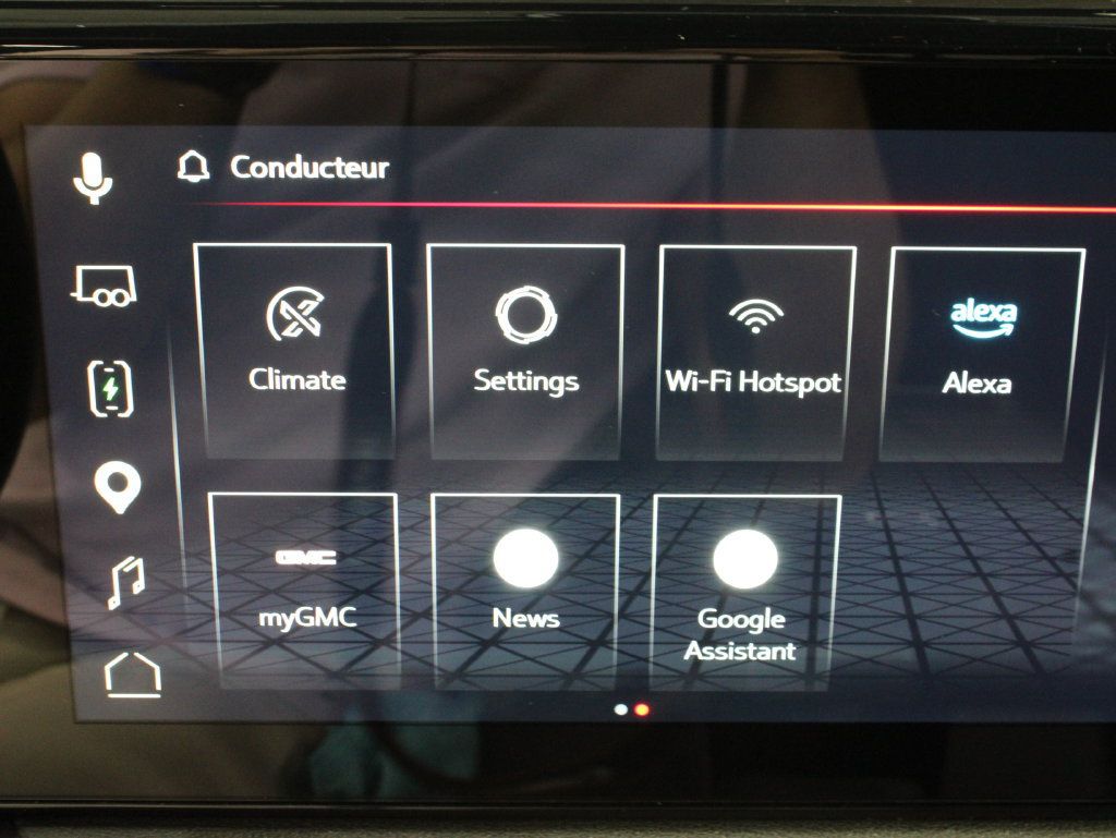 Used 2025 GMC Sierra 2500 AT4 AWD/4WD image 34
