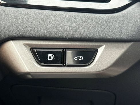 Certified 2024 Lexus RX 350 w/ Convenience Package image 34