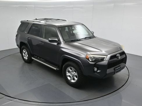 Used 2014 Toyota 4Runner SR5 RWD image 34