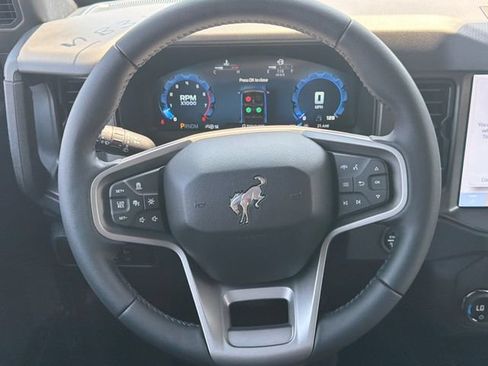 New 2026 Ford Bronco Badlands AWD/4WD image 21