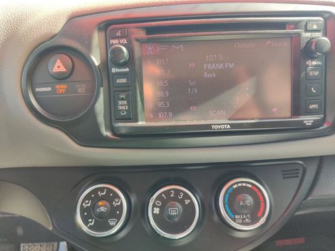 Used 2015 Toyota Yaris LE image 11