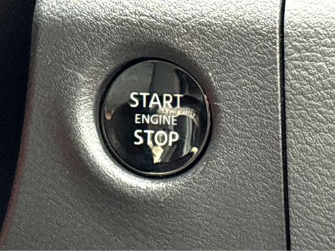 New 2026 Nissan Frontier Pro-X image 9