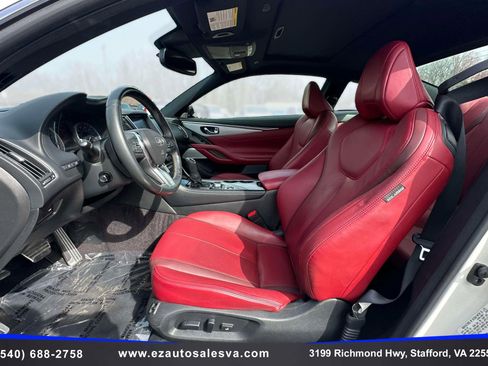 Used 2018 INFINITI Q60 Red Sport 400 w/ Sensory Package 3.0T Sport image 21