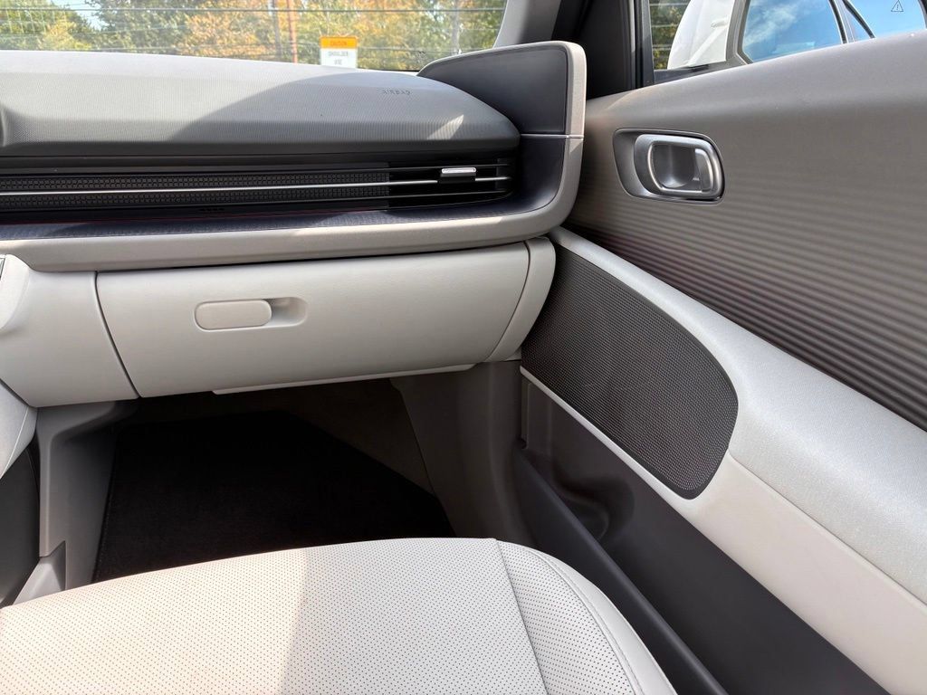 Certified 2024 Hyundai Ioniq 6 SEL AWD/4WD image 40