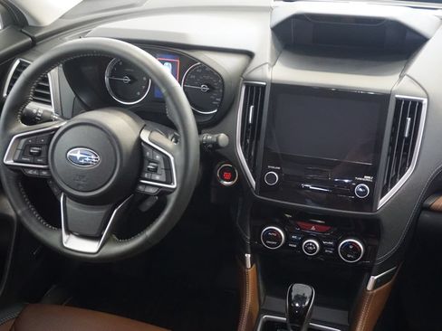 Used 2024 Subaru Forester Touring AWD/4WD image 31