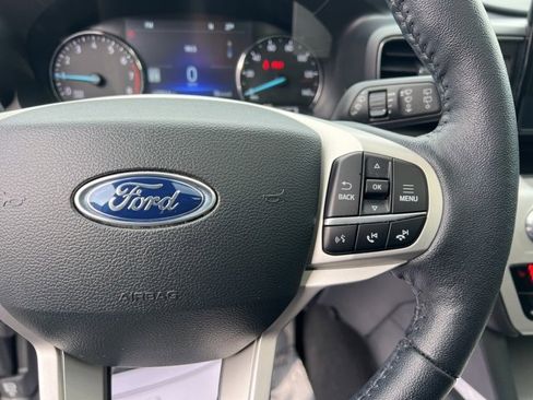 Used 2023 Ford Explorer XLT w/ Equipment Group 202A image 30
