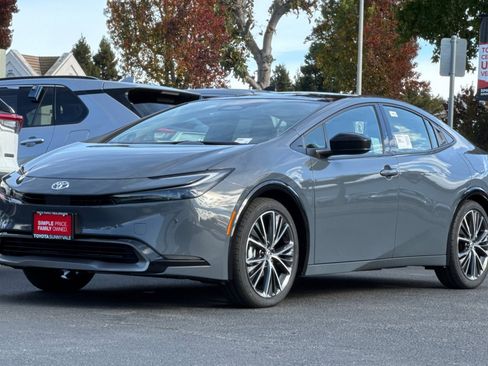 New 2026 Toyota Prius Limited image 2