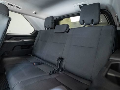 Used 2023 Toyota Sequoia SR5 AWD/4WD image 39