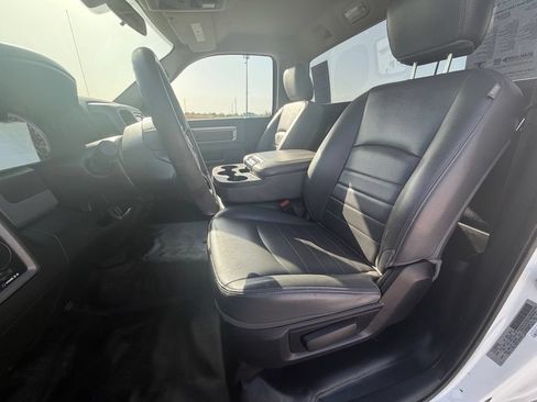 Used 2018 RAM 1500 Tradesman w/ Power & Remote Entry Group AWD/4WD image 11