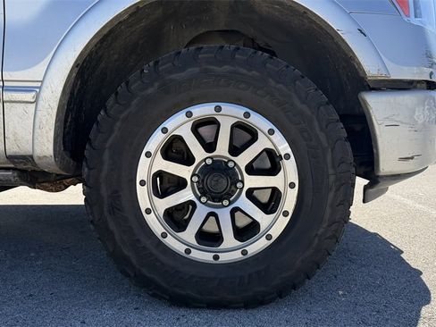 Used 2010 Ford F150 Platinum image 6