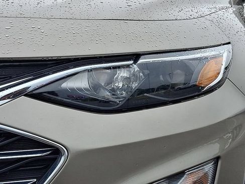Used 2024 Chevrolet Malibu LT FWD image 9