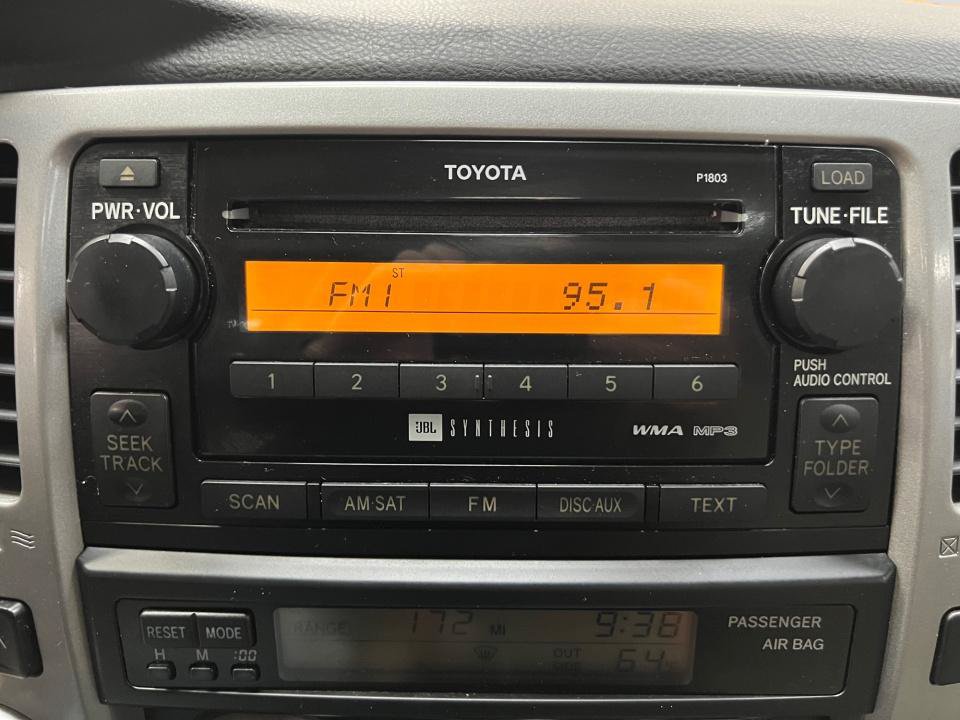 Used 2007 Toyota 4Runner SR5 AWD/4WD image 21