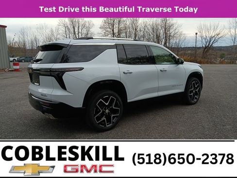 New 2026 Chevrolet Traverse High Country w/ LPO, Floor Liner Package image 3