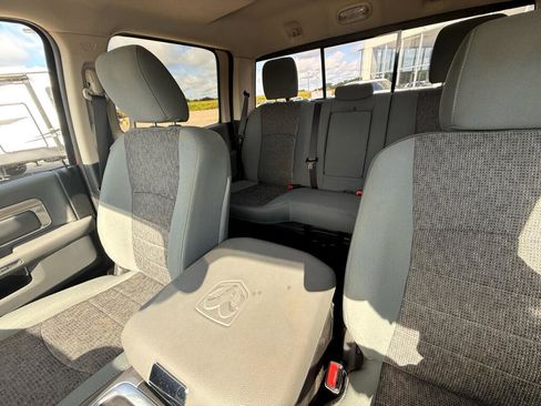 Used 2017 RAM 2500 Big Horn image 29