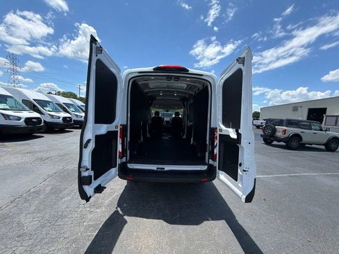 New 2026 Ford Transit 250 148 Medium Roof w/ Load Area Protection Package RWD image 19