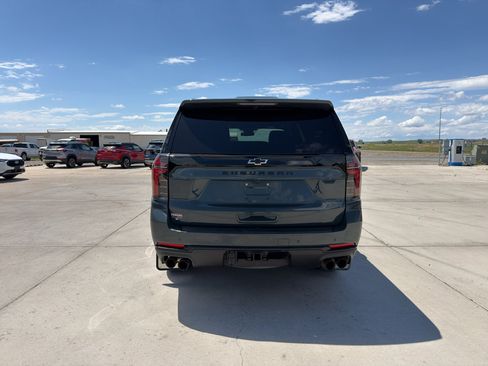 Used 2025 Chevrolet Suburban Z71 AWD/4WD image 4