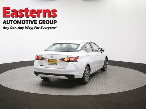 Used 2023 Nissan Versa SV FWD image 39