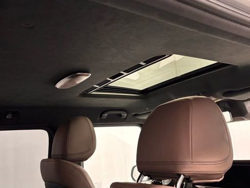 Certified 2025 Mercedes-Benz G 550 image 25